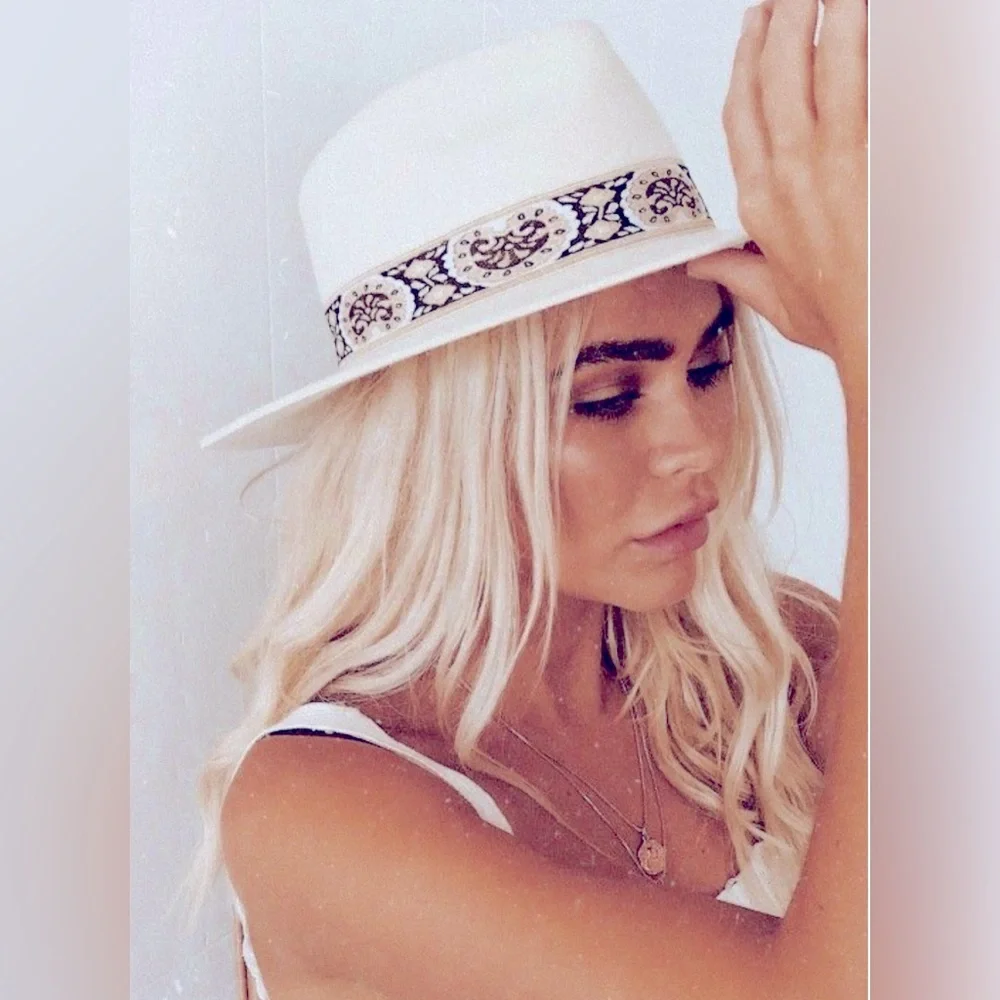 NEW Lack of Color The Beverly Fedora Hat in Ivory - Picture 9 of 11